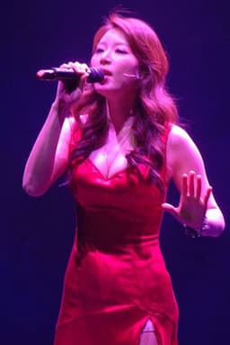 Lisa (Musical actress)
