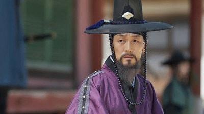 Hwi Learns That Ji-un and Hyeon Were Close Friends