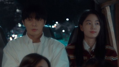 Waiting for Gyeongdo, Episode 1