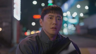 Hyeonjung's feelings grow complicated as Gangsol boosts sales, while Miran dismisses her racing heart as a mistake