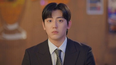 The Mother-in-Law Asks Gwang-suk to Sign a Notarized Pledge Waiving Dong-seok's Assets
