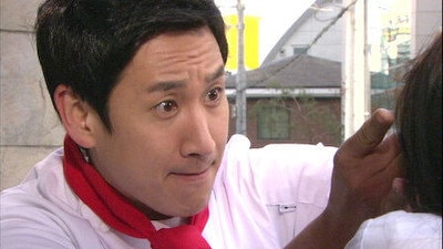 Hyeonuk and Seyoung Face Off in the Kitchen