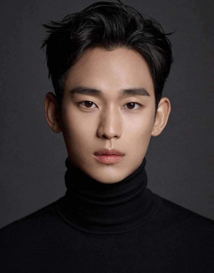Kim Soo-hyun's Team Says Comeback Is Under "Careful Consideration"
